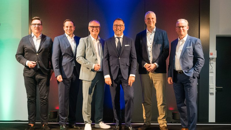 Das war die feierliche Eröffnung des neuen SCHWABA Gebrauchtwagenzentrums