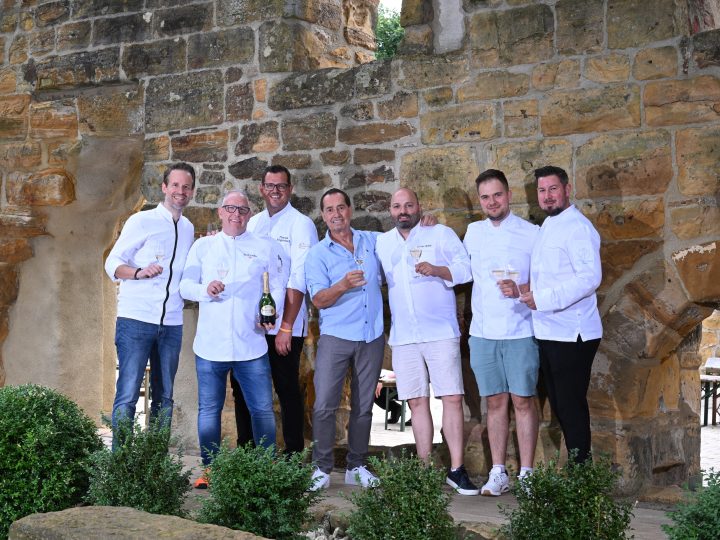 „12 Monate 12 Sterne – Walking-Lunch“ begeistert auf Burg Staufeneck