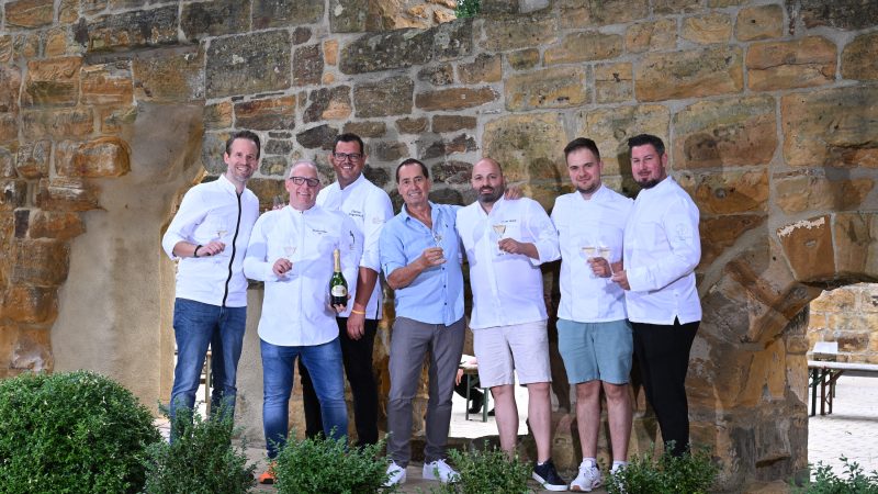 „12 Monate 12 Sterne – Walking-Lunch“ begeistert auf Burg Staufeneck