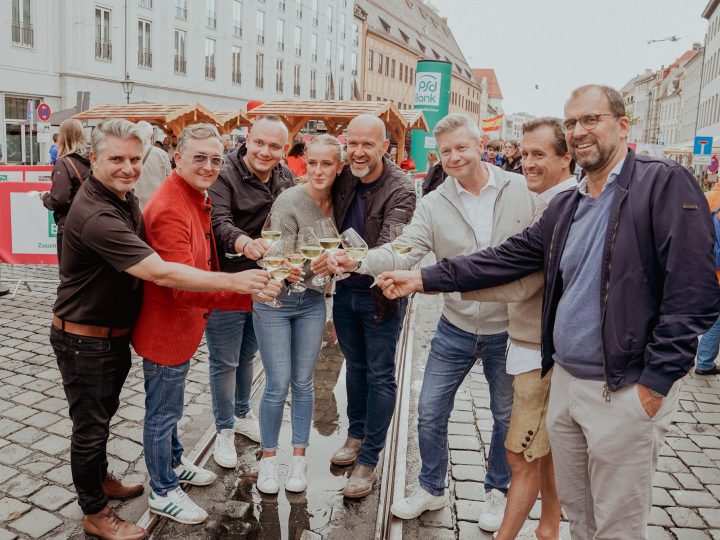 Dem Regen standgehalten: Die Augsburger Weinstraße begeistert mit Qualität, Kulinarik und Gemeinschaft