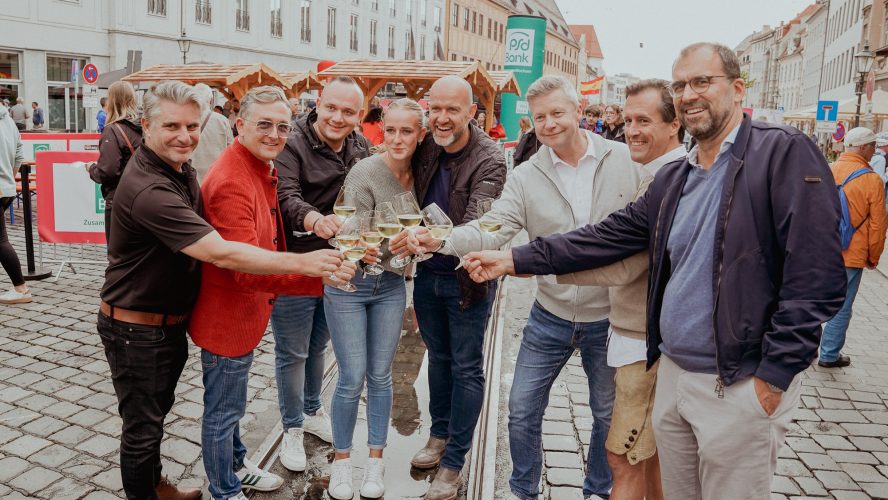 Dem Regen standgehalten: Die Augsburger Weinstraße begeistert mit Qualität, Kulinarik und Gemeinschaft