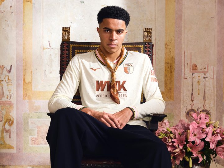 Fuggerstadt Augsburg: FCA präsentiert Sondertrikot