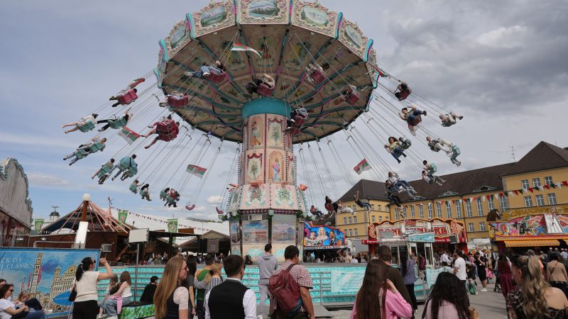 Frühjahrsplärrer 2026 – Augsburg startet in die Volksfestsaison