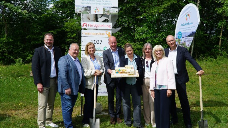 Spatenstich für das Brückenhaus