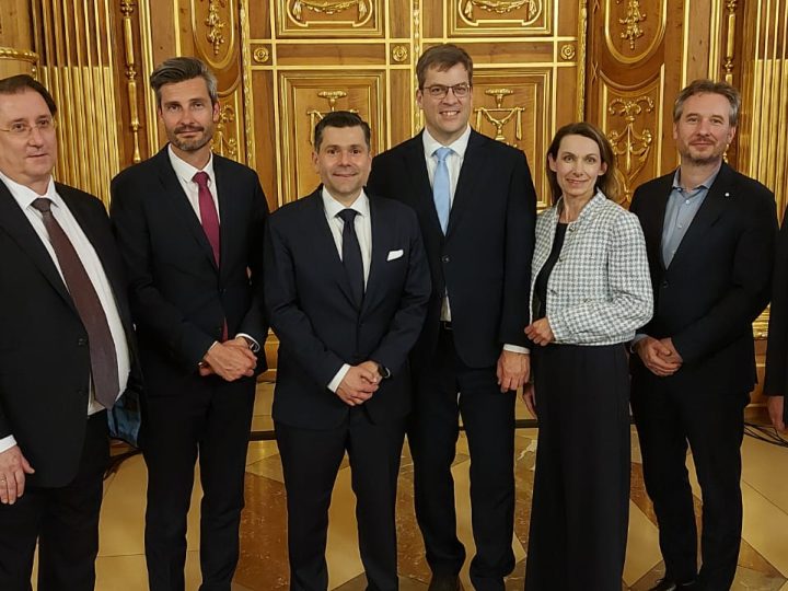 Augsburg neue Stadtregierung steht